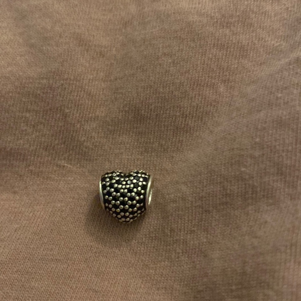 PANDORA charm